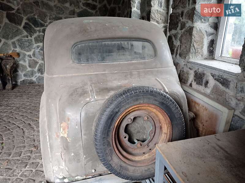 Купе Ретро автомобілі Класичні 1942 в Черкасах