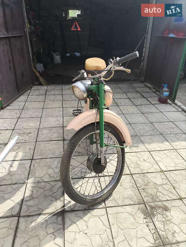 Мопеды Рига 11 1985 в Новомиргороде фото Мопеды Рига 11 1985 в Новомиргороде