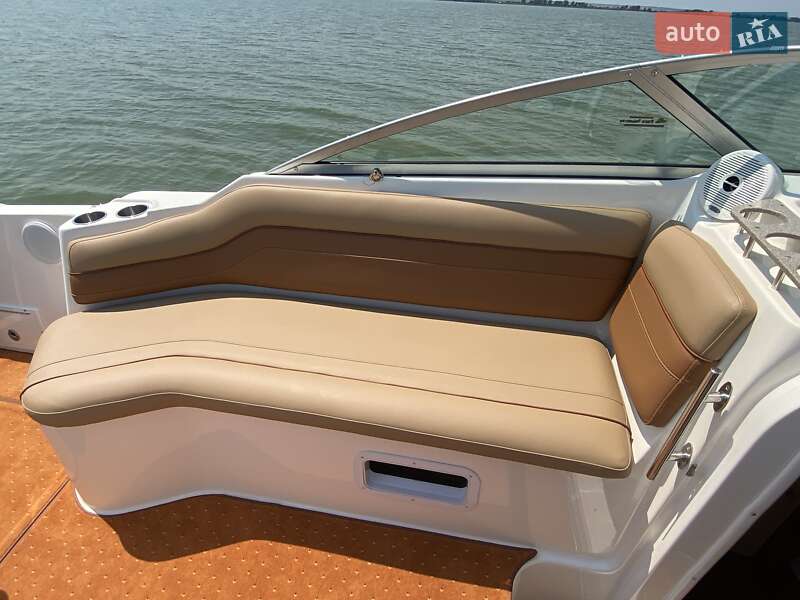 Катер Rinker 250 2006 в Белгороде-Днестровском