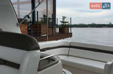 Моторная яхта Rinker 280 2007 в Киеве