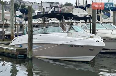 Моторна яхта Rinker Captiva Bowriders 2010 в 
