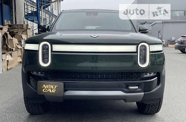 Внедорожник / Кроссовер Rivian R1S 2023 в 