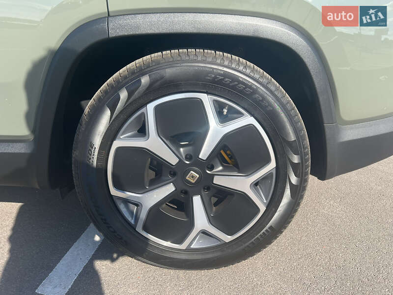 Універсал Rivian R1S 2023 в Києві