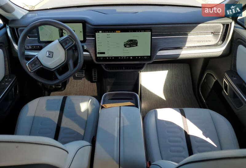 Внедорожник / Кроссовер Rivian R1S 2023 в Виннице фото 26 Внедорожник / Кроссовер Rivian R1S 2023 в Виннице