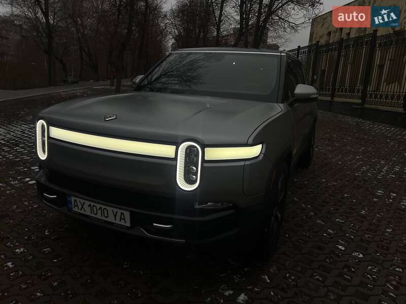 Позашляховик / Кросовер Rivian R1S 2023 в Харкові