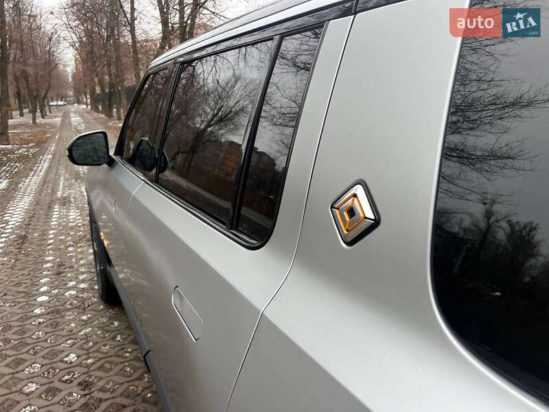 Позашляховик / Кросовер Rivian R1S 2023 в Харкові
