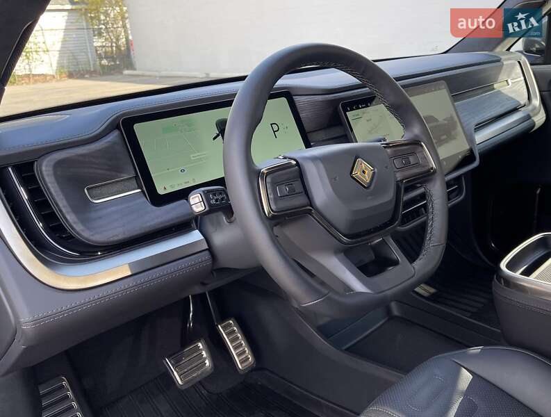 Внедорожник / Кроссовер Rivian R1S 2023 в Одессе