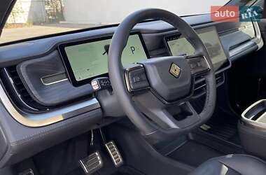 Внедорожник / Кроссовер Rivian R1S 2023 в 