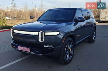 Внедорожник / Кроссовер Rivian R1S 2023 в Киеве