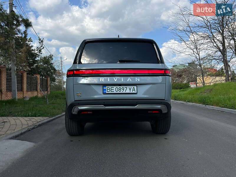 Позашляховик / Кросовер Rivian R1S 2023 в Миколаєві фото 18 Позашляховик / Кросовер Rivian R1S 2023 в Миколаєві