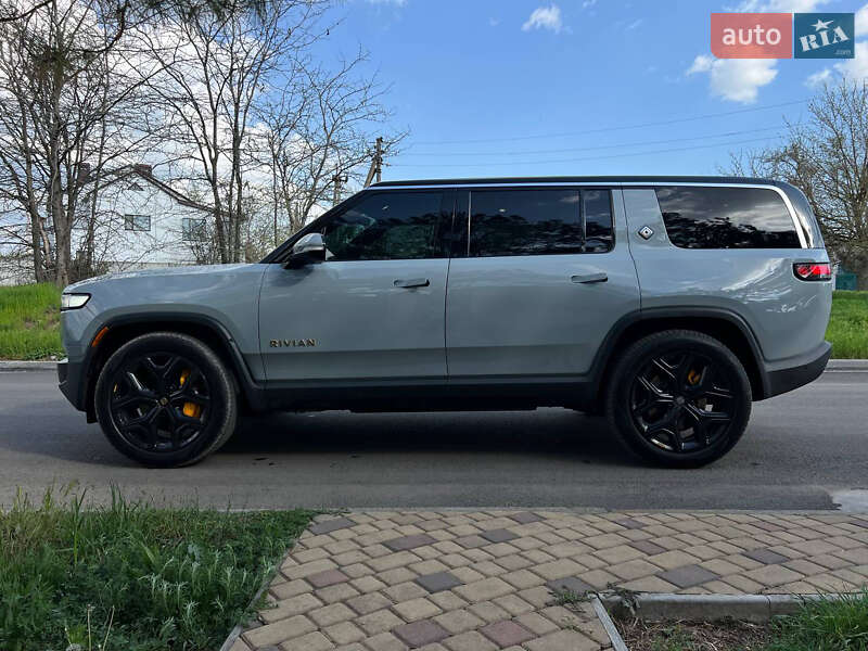 Позашляховик / Кросовер Rivian R1S 2023 в Миколаєві фото 21 Позашляховик / Кросовер Rivian R1S 2023 в Миколаєві