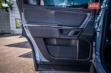 Позашляховик / Кросовер Rivian R1S 2023 в 