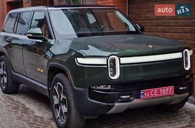 Позашляховик / Кросовер Rivian R1S 2023 в Вінниці