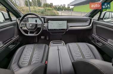 Внедорожник / Кроссовер Rivian R1S 2022 в 