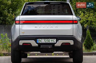Пікап Rivian R1S 2022 в 