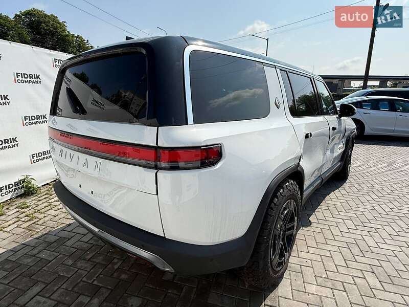 Внедорожник / Кроссовер Rivian R1S 2023 в Луцке