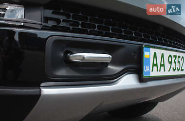 Внедорожник / Кроссовер Rivian R1S 2023 в 