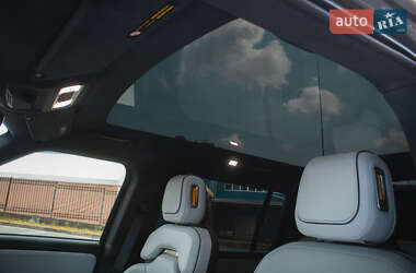 Внедорожник / Кроссовер Rivian R1S 2023 в 