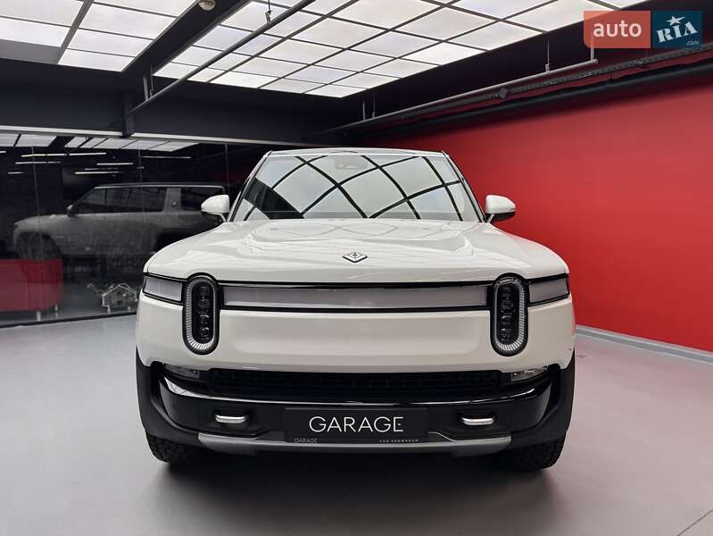 Внедорожник / Кроссовер Rivian R1S 2022 в Киеве