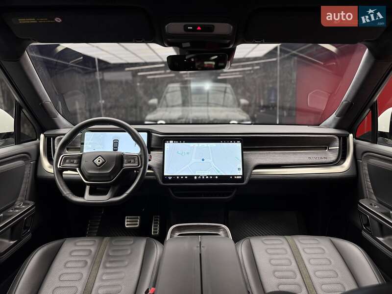 Внедорожник / Кроссовер Rivian R1S 2022 в Киеве