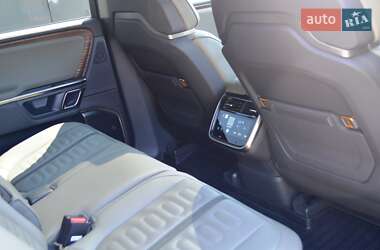 Позашляховик / Кросовер Rivian R1S 2023 в 