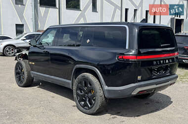 Позашляховик / Кросовер Rivian R1S 2023 в 