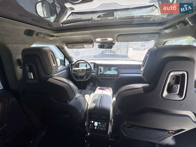 Внедорожник / Кроссовер Rivian R1S 2023 в Киеве