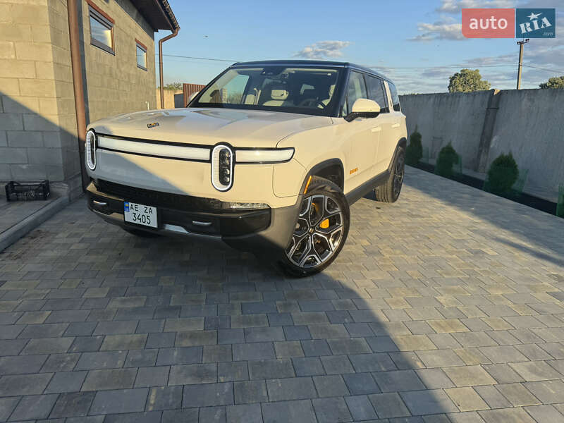 Універсал Rivian R1S 2024 в Дніпрі