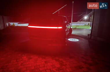 Універсал Rivian R1S 2024 в 
