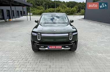 Позашляховик / Кросовер Rivian R1S 2023 в 