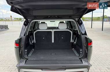 Позашляховик / Кросовер Rivian R1S 2023 в 