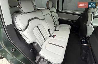 Позашляховик / Кросовер Rivian R1S 2023 в 