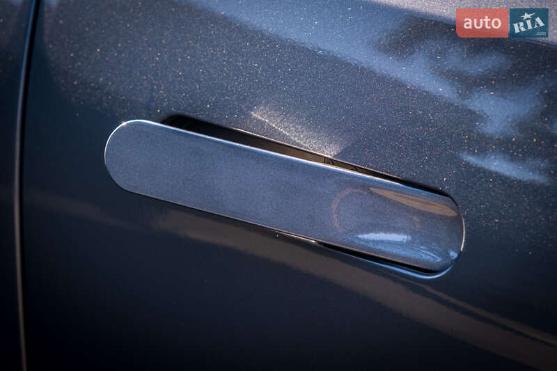 Позашляховик / Кросовер Rivian R1S 2023 в Києві