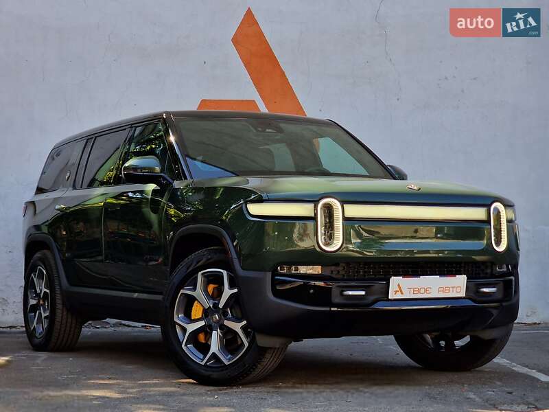 Внедорожник / Кроссовер Rivian R1S 2023 в Одессе