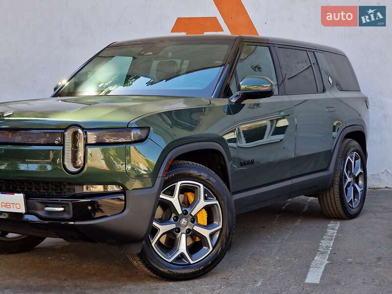 Внедорожник / Кроссовер Rivian R1S 2023 в Одессе