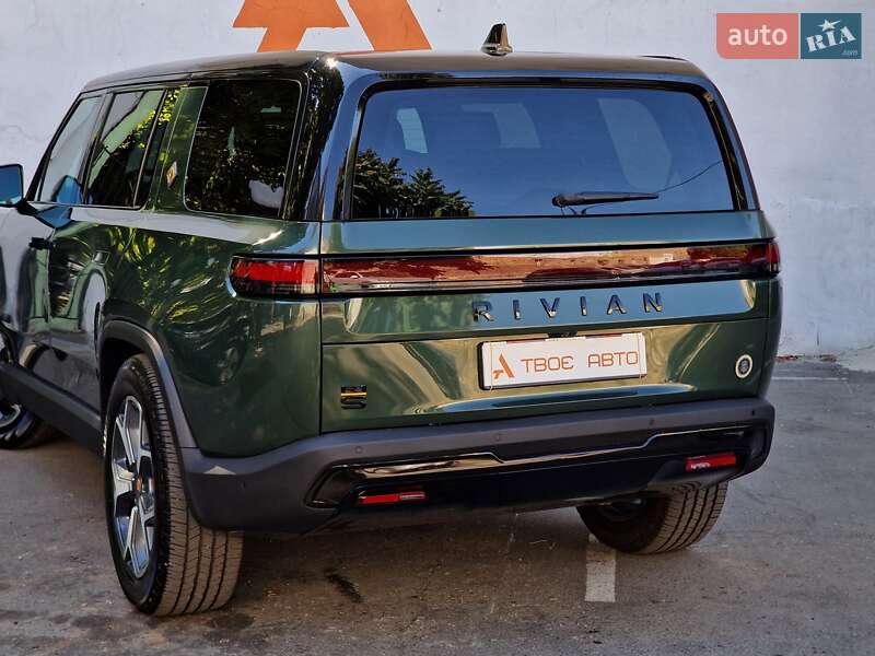 Внедорожник / Кроссовер Rivian R1S 2023 в Одессе