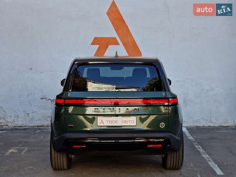 Внедорожник / Кроссовер Rivian R1S 2023 в Одессе