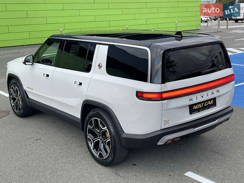 Позашляховик / Кросовер Rivian R1S 2022 в Києві