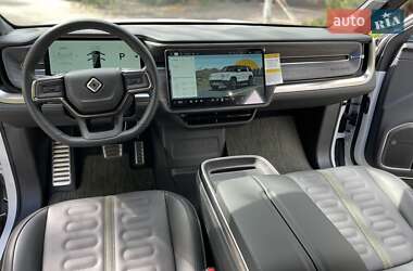 Внедорожник / Кроссовер Rivian R1S 2025 в 