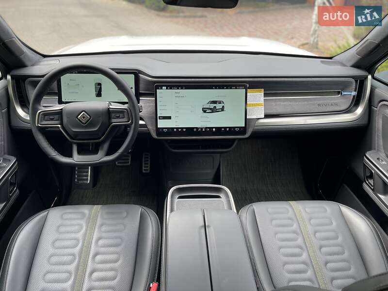 Позашляховик / Кросовер Rivian R1S 2025 в Одесі
