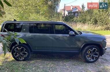 Внедорожник / Кроссовер Rivian R1S 2022 в 