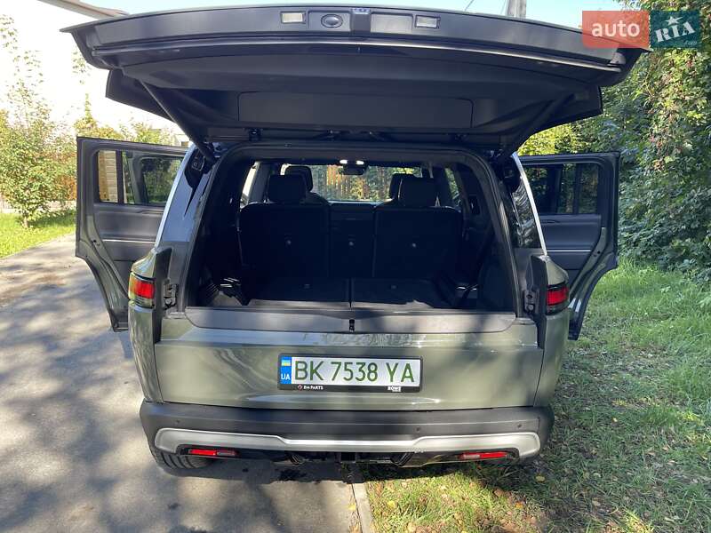 Позашляховик / Кросовер Rivian R1S 2022 в Рівному