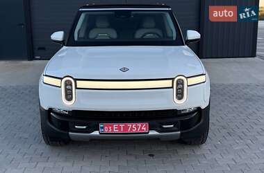 Внедорожник / Кроссовер Rivian R1S 2023 в 