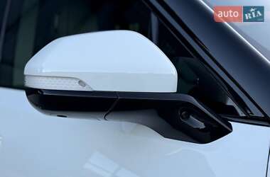 Внедорожник / Кроссовер Rivian R1S 2023 в 