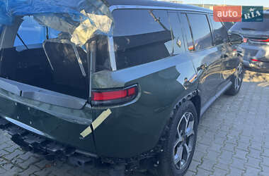 Позашляховик / Кросовер Rivian R1S 2023 в 