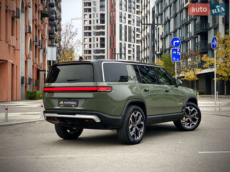 Позашляховик / Кросовер Rivian R1S 2022 в Києві фото 6 Позашляховик / Кросовер Rivian R1S 2022 в Києві
