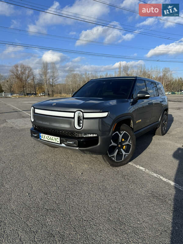 Позашляховик / Кросовер Rivian R1S 2023 в Харкові фото 14 Позашляховик / Кросовер Rivian R1S 2023 в Харкові