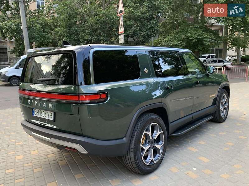 Внедорожник / Кроссовер Rivian R1S 2023 в Одессе фото 6 Внедорожник / Кроссовер Rivian R1S 2023 в Одессе