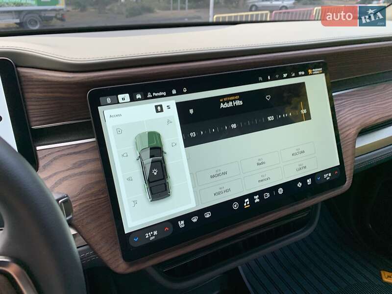 Внедорожник / Кроссовер Rivian R1S 2023 в Одессе фото 33 Внедорожник / Кроссовер Rivian R1S 2023 в Одессе