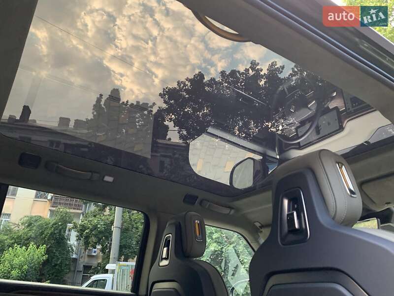 Внедорожник / Кроссовер Rivian R1S 2023 в Одессе фото 45 Внедорожник / Кроссовер Rivian R1S 2023 в Одессе